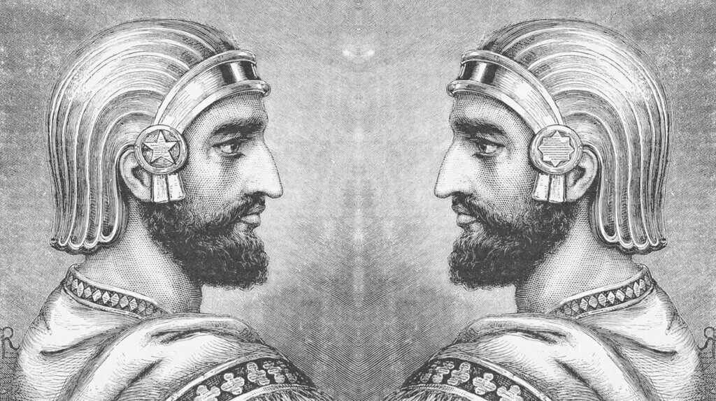 Persians vs Iranians... who wins?! Cyrus the Great vs Cyrus the Great